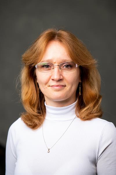 Ekaterina Mendoza-Kuznetsova, V.V.Z., DECVD