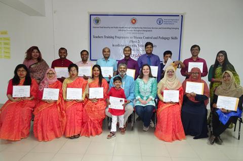 Dr. Anwer and Dr. Linder with students from the FAO program in Bangladesh